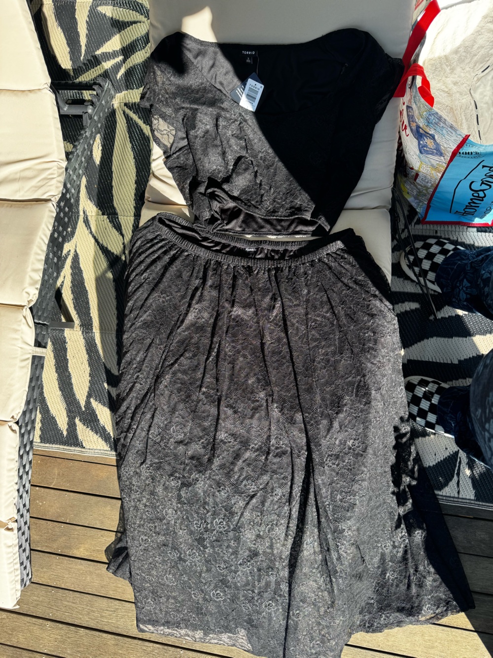 TORRID SET Black lace skirt and matching crop top